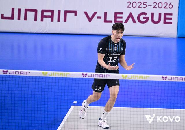 바야르사이한/KOVO