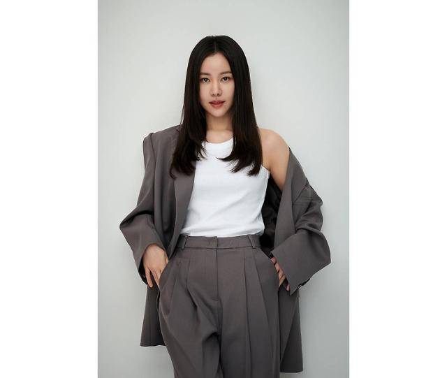 배우 김예원이 몸을 담았던 소속사 에코글로벌그룹을 떠났다. 에코글로벌그룹 제공