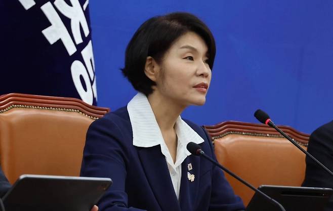 한정애 더불어민주당 정책위의장 (사진, 한 정책위의장 SNS)