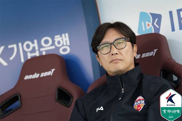 김정수 제주SK 감독대행 (사진=한국프로축구연맹)