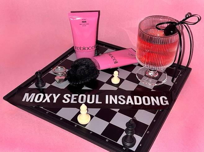 목시서울인사동 메리어트 호텔의 뷰티 브랜드 리블로셀(reblocell) 협업 패키지 / 사진=목시서울인사동 메리어트