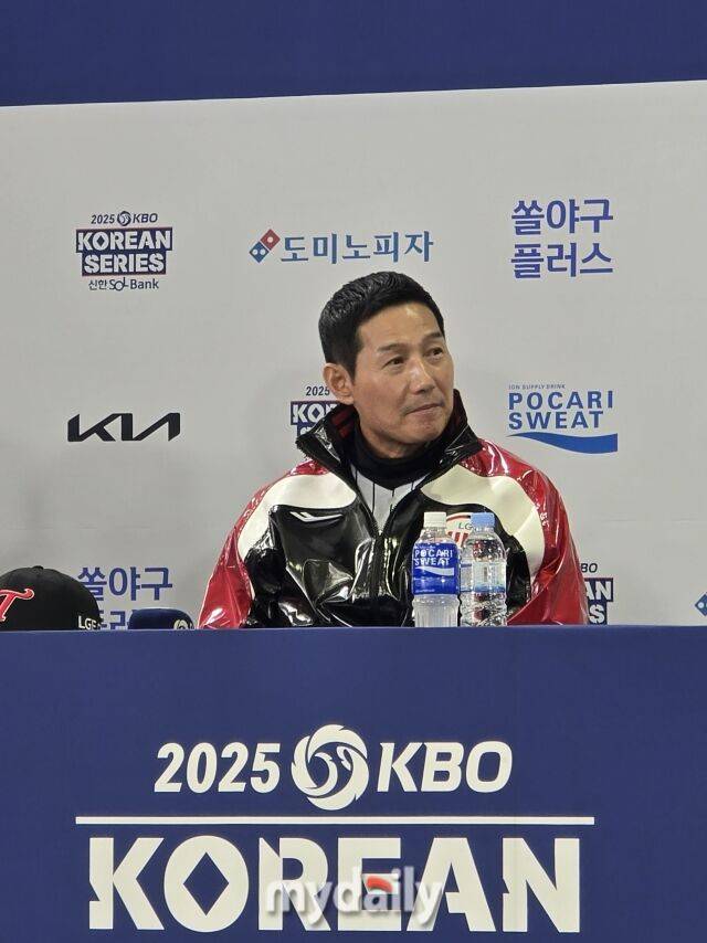 LG 염경엽 감독/잠실=김진성 기자 kkomag@mydaily.co.kr