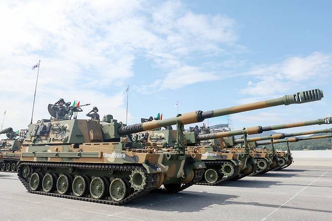 한국 육군 K-9 자주포들이 행진을 하고 있다. 세계일보 자료사진