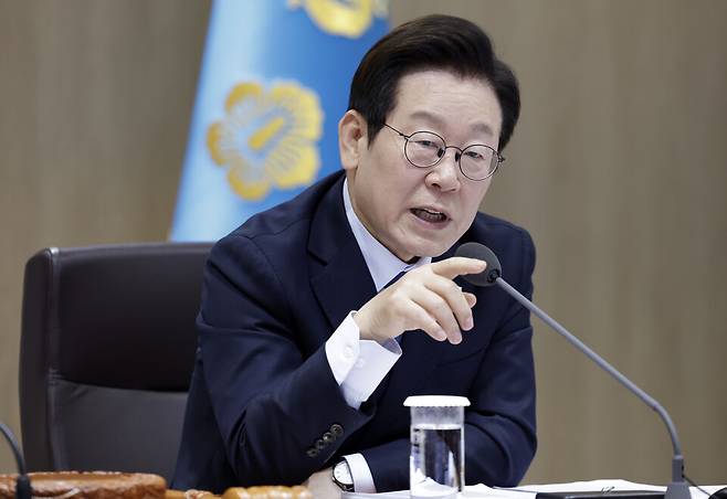 이재명 대통령이 10월21일 용산 대통령실에서 열린 국무회의에서 발언하고 있다. ⓒ 연합뉴스