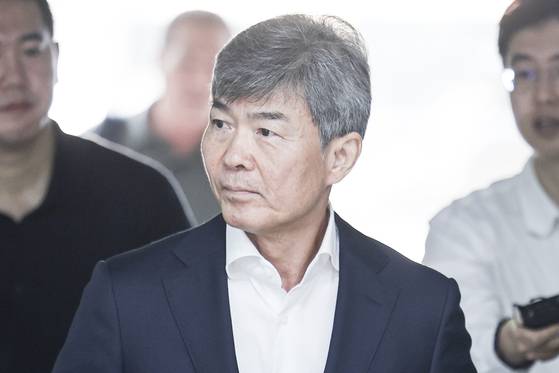 이종호 전 블랙펄인베스트먼트 대표가 5일 오전 서울중앙지법에서 열린 영장실질심사에 출석하고 있다. 김경록 기자. 2025.08.05.