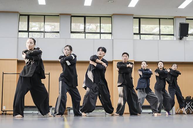 이지현 안무가의 ‘옷’ [국립무용단 제공]