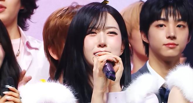 MBC '쇼! 음악중심' 엔믹스 1위 수상소감 장면