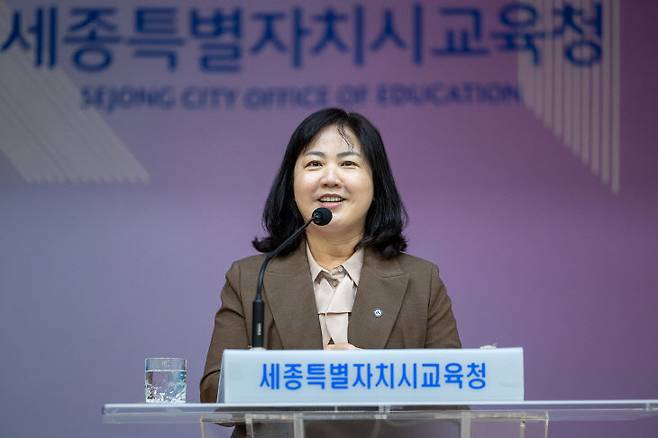 구연희 세종시교육감 권한대행은 27일 부임식을 갖고 "세종시교육청 사업을 차질없이 추진하겠다"고 각오를 밝혔다. /세종시교육청 제공