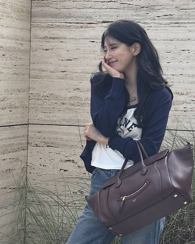 인스타그램 @skuukzky