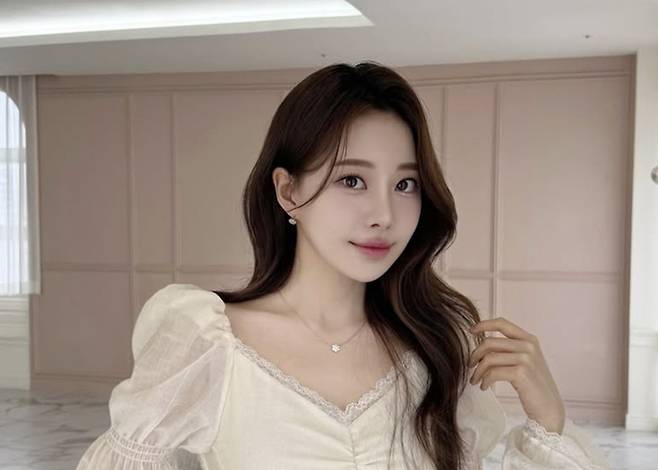 유튜버 아옳이. 사진| SNS