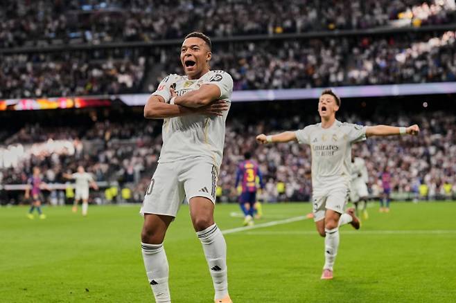 음바페의 세리머니. 연합뉴스