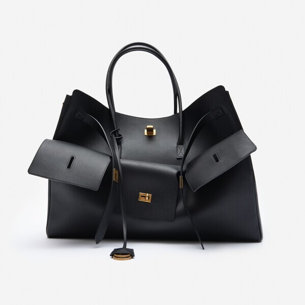 빈티지 실버 장식의 카프 스킨 빅 백 9백만원대 발렌시아가