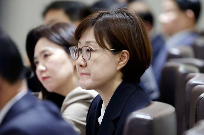 김현지 제1부속실장이 지난 21일 서울 용산 대통령실 청사에서 열린 국무회의에 배석해 있다. ⓒ뉴시스