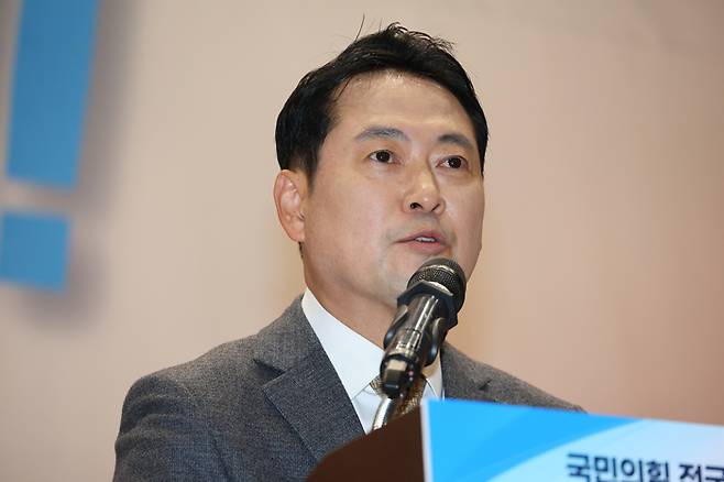 여당으로부터 ‘부동산 부자’라는 비판을 받고 있는 장동혁 국민의힘 대표. <연합뉴스>