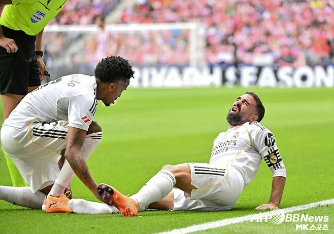 고통스러워 하는 다니 카르바할. 사진=AFPBBNews=News1