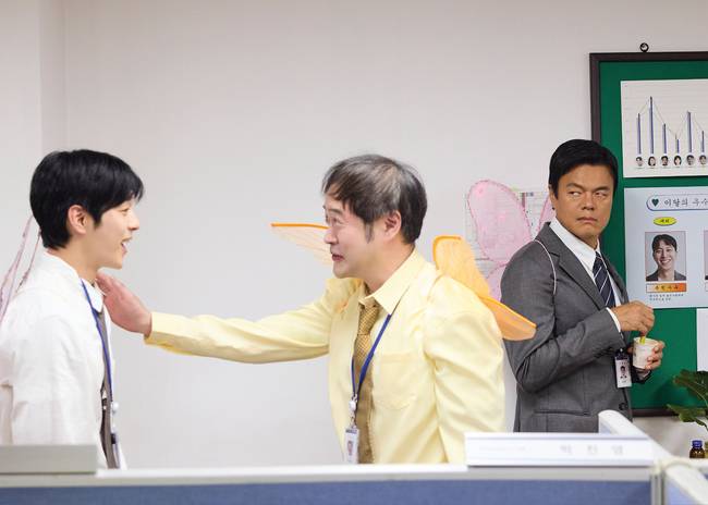 JYP엔터테인먼트 제공