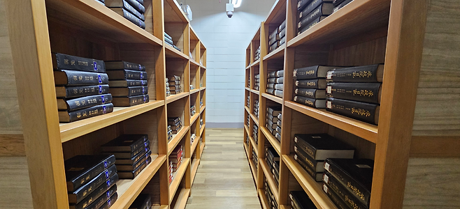 ▲&nbsp;경기도교육청평생학습관이 운영하고 있는 보존서고./사진제공=경기도교육청평생학습관