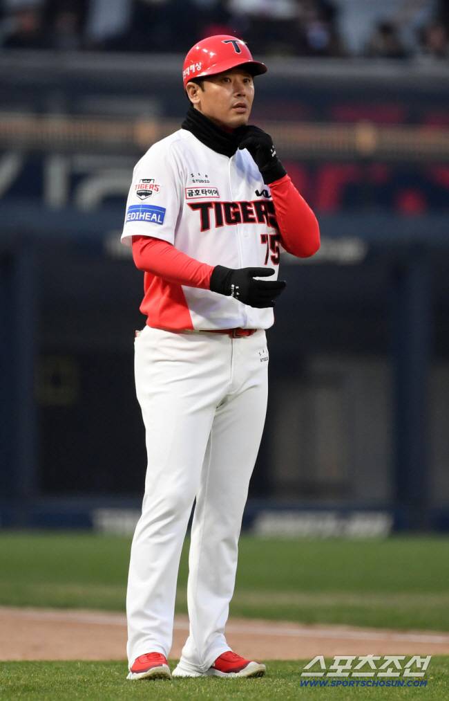 KIA 조재영 코치. 광주=박재만 기자 pjm@sportschosun.com/2025.04.02/