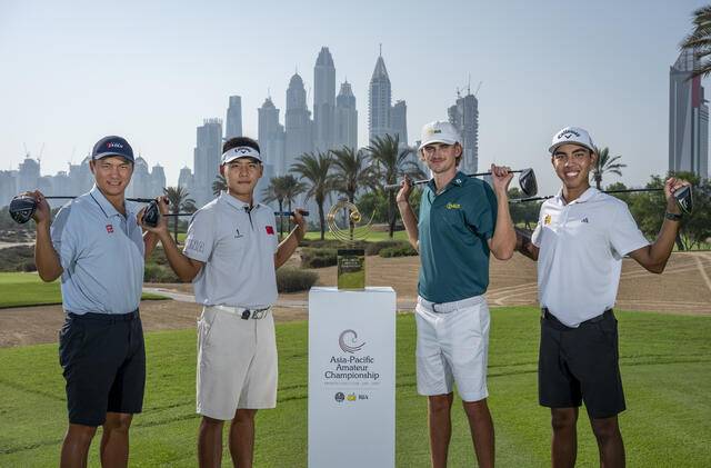 지난 26일(현지시간) 막을 내린 제16회  아시아 퍼시픽 아마추어 챔피언십(AAC)에 아시아 골프의 미래로 불리는 특급 기대주들이 총출동했다. 개막에 앞서 진행된 포토콜에서 포즈를 취하고 있는 이번 대회 우승자 피파 라오팍디(오른쪽부터)와 해리 타키스, 지킨 저우, 린타로 나카노. AAC