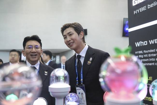 하이브 제공