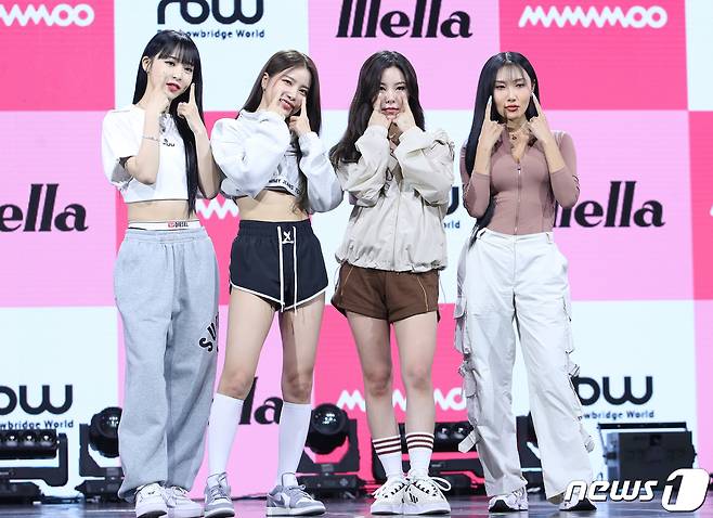 그룹 마마무(MAMAMOO) 문별(왼쪽부터), 솔라, 휘인, 화사ⓒ News1 권현진 기자