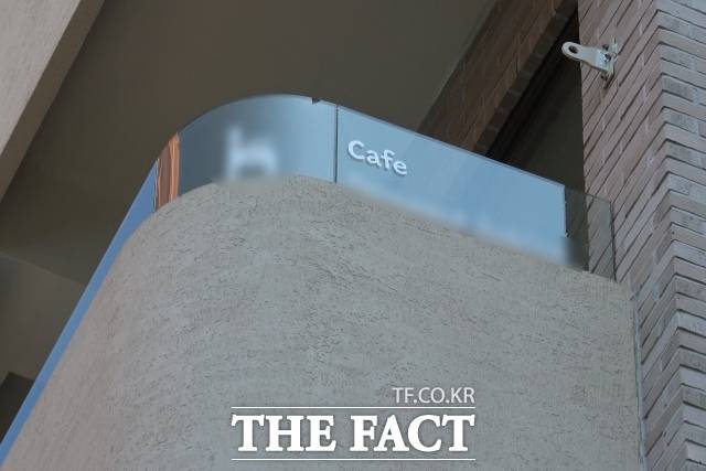 지난 21일 '중국인을 받지 않겠다'는 공지를 내걸었던 서울 성동구 서울숲 인근의 A 카페. /성동구=유영림 기자