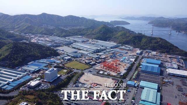 30일 업계에 따르면 정부는 미국과 관세 협상을 진행하면서 '마누가(MANUGA·미국 원전을 다시 위대하게)' 프로젝트 참여 및 수주를 주요 논의 카드로 활용 중이다. 두산에너빌리티 창원 본사 전경. /두산에너빌리티