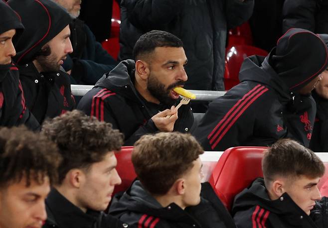 명단에서 빠진 채 경기를 지켜본 무함마드 살라흐. 연합뉴스