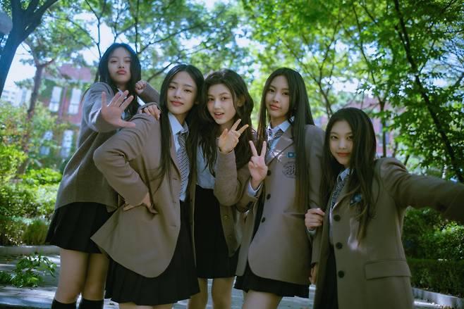 ‘순간의 올바른 선택’이 가장 필요한 때. 30일 어도어로 돌아가라는 법원의 판결에 뉴진스는 항소의 뜻을 전했다. 사진제공|어도어