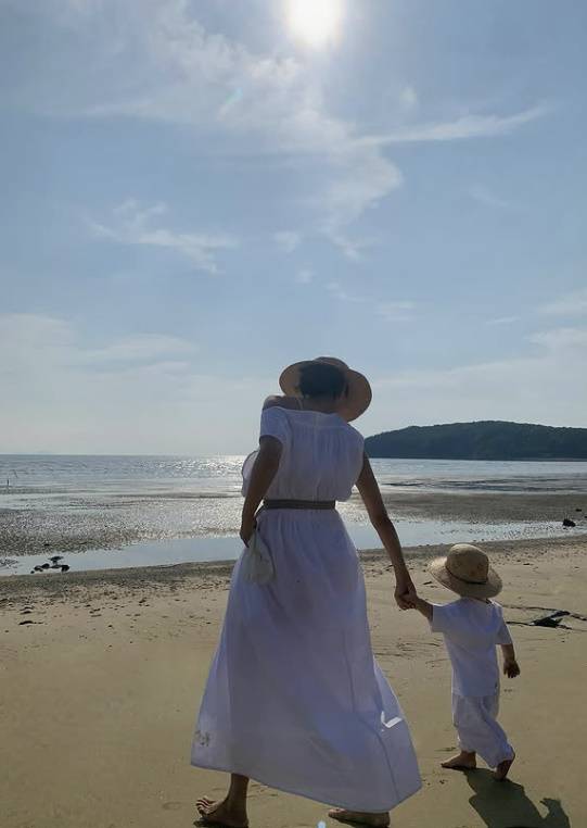 ▲ 문가비와 아들. 출처| 문가비 인스타그램