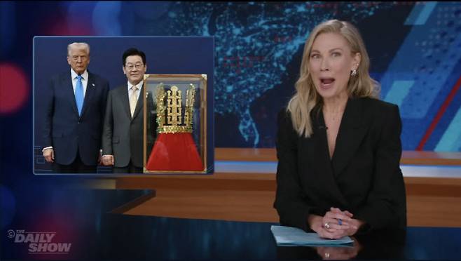 (사진=코미디센트럴 '더 데일리 쇼' 방송 화면 갈무리)