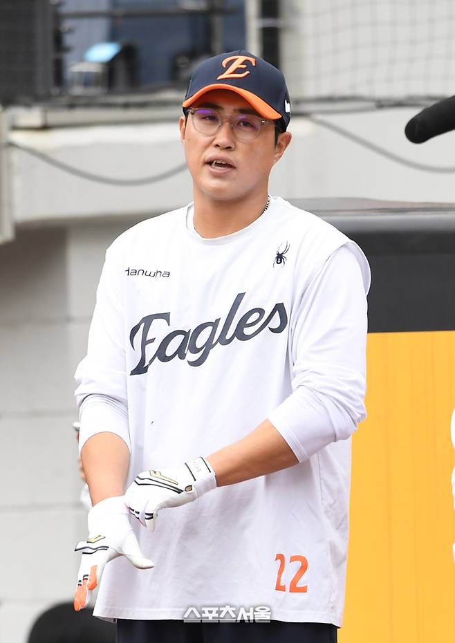 한화 채은성이 30일 대전 한화생명볼파크에서 열리는 2025 KBO리그 LG와 한국시리즈 4차전에 앞서 훈련을 준비하고 있다. 대전 | 박진업 기자 upandup@sportsseoul.com