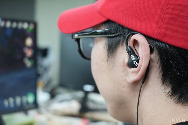 ▲ 확실히 FPS에 특화된 제품이다 보니, 다양한 게임에서는 아쉬웠다