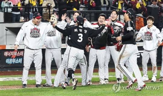 LG '짜릿한 역전 승리!'