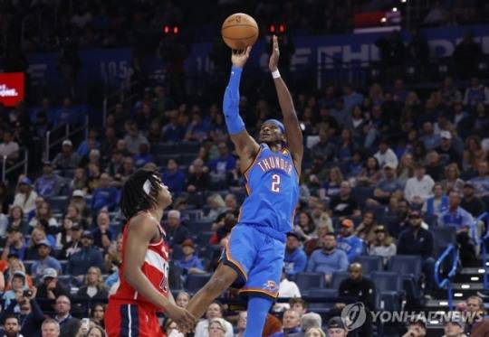 슛 쏘는 길저스알렉산더 / 사진=연합뉴스