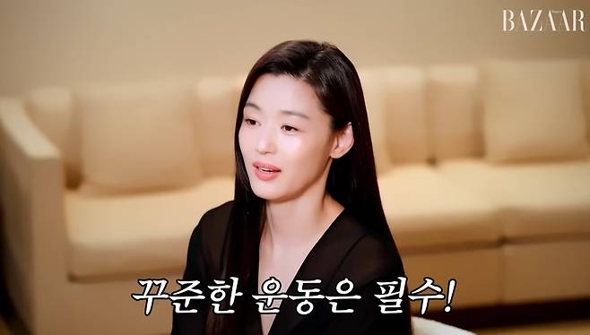 유튜브 ' Harper's BAZAAR Korea' 캡처