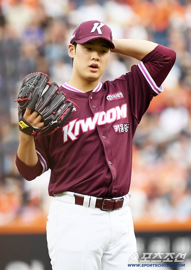 14일 대전 한화생명볼파크에서 열린 한화 이글스와 키움 히어로즈의 경기. 키움 정현우가 숨을 고르고 있다. 대전=박재만 기자 pjm@sportschosun.com/2025.09.14/