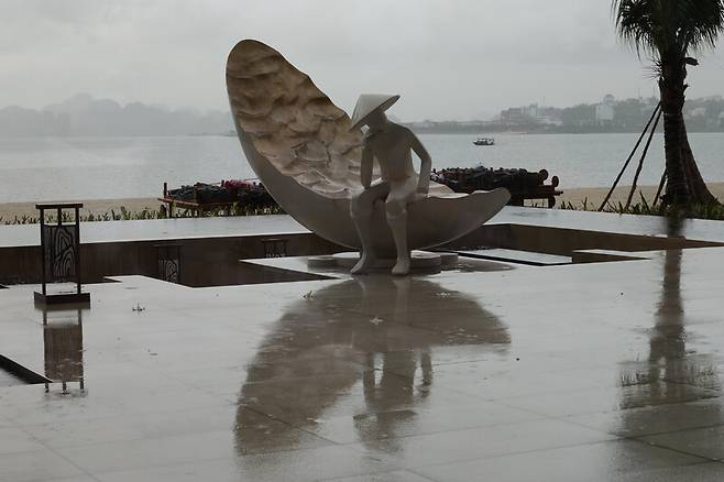 지난달 24일(현지시각) 베트남 하롱베이 풍경. 김영원 기자