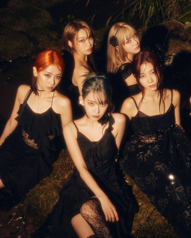 그룹 르세라핌. 쏘스뮤직 제공