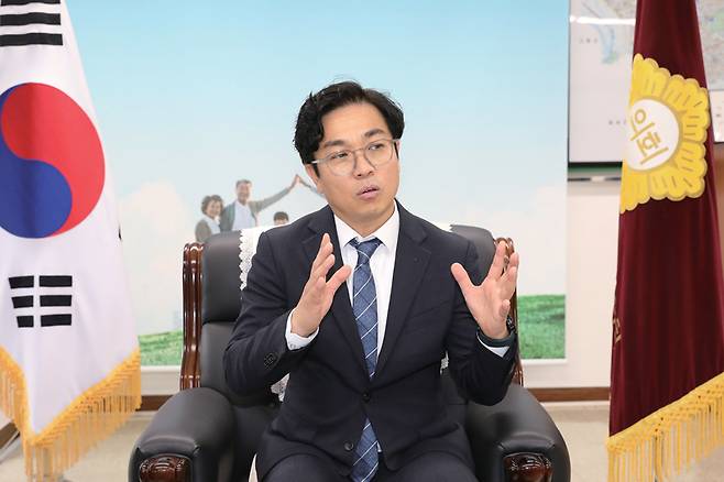 서민우 대구광역시 달서구의회 의장이 시사저널과 인터뷰를 하고 있다. ⓒ대구 달서구의회