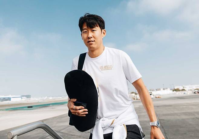 ▲ 손흥민을 막기 위해 오스틴이 거친 플레이를 떠올렸다. 반대로 손흥민은 몸으로 막는 방식이 아니라 축구로 응징하는 법을 보여줬다. 손흥민이 보여준 품격은 오스틴의 더티 플레이보다 훨씬 강력한 메시지를 남겼다. ⓒ LAFC