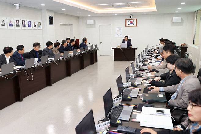 윤건영 교육감, 안전한 체험학습과 감염병 예방 철저 당부 사진