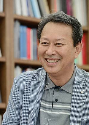 우영준 한국야나세 회장. /경남도민일보DB