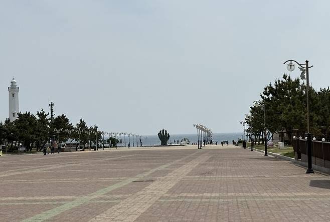 포항시 남구 호미곶면 해맞이광장.