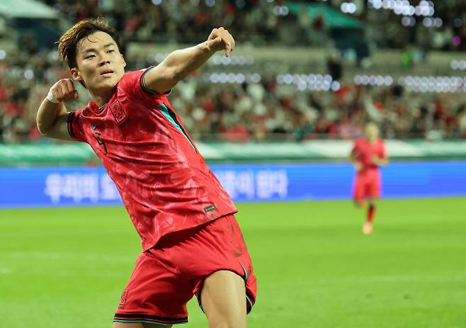 10월 14일 서울 마포구 서울월드컵경기장에서 열린 한국과 파라과이 축구 대표팀의 친선경기. 오현규가 추가골을 넣은 뒤 세리머니를 하고 있다. 사진=연합뉴스
