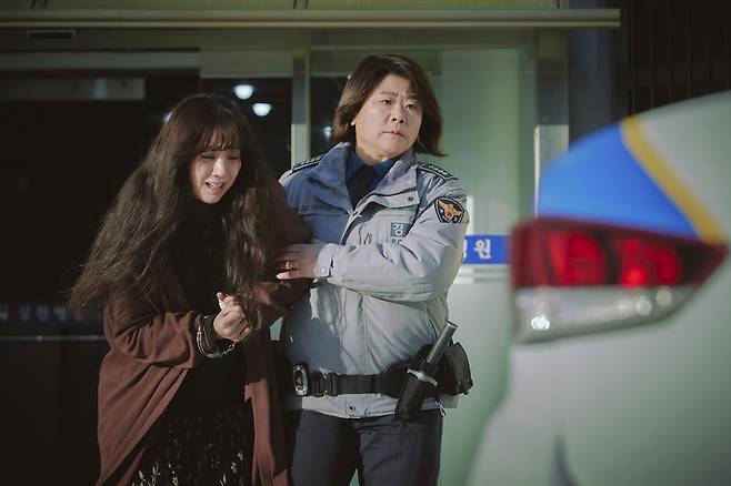 영화 '하얀 차를 탄 여자' 스틸. 사진 제공=㈜바이포엠스튜디오