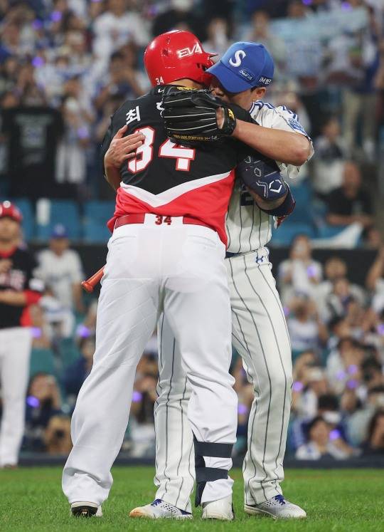 마지막 마운드 끝낸 오승환. 사진=연합뉴스