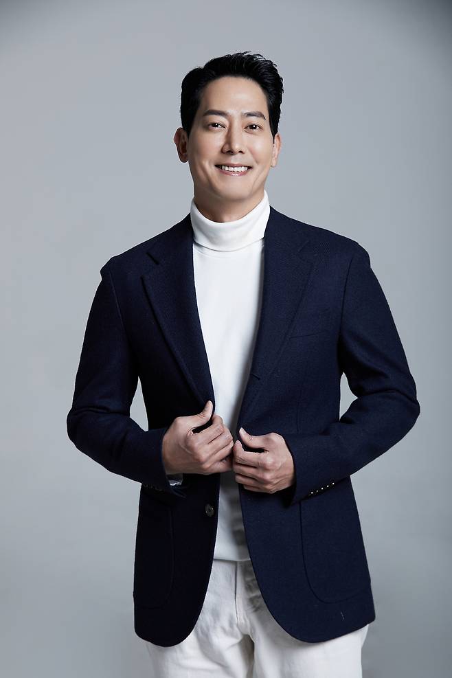 배우 김선혁 케이제이씨앤엠