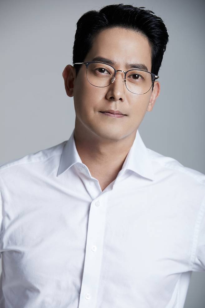 배우 김선혁 케이제이씨앤엠