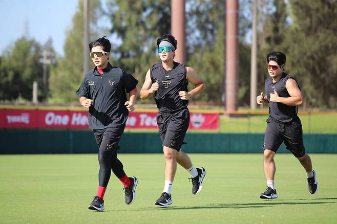 ▲ KIA 선수들은 첫 날부터 시작된 강훈련도 묵묵하게 소화하며 마무리캠프에 대한 의지를 보여줬다 ⓒKIA타이거즈